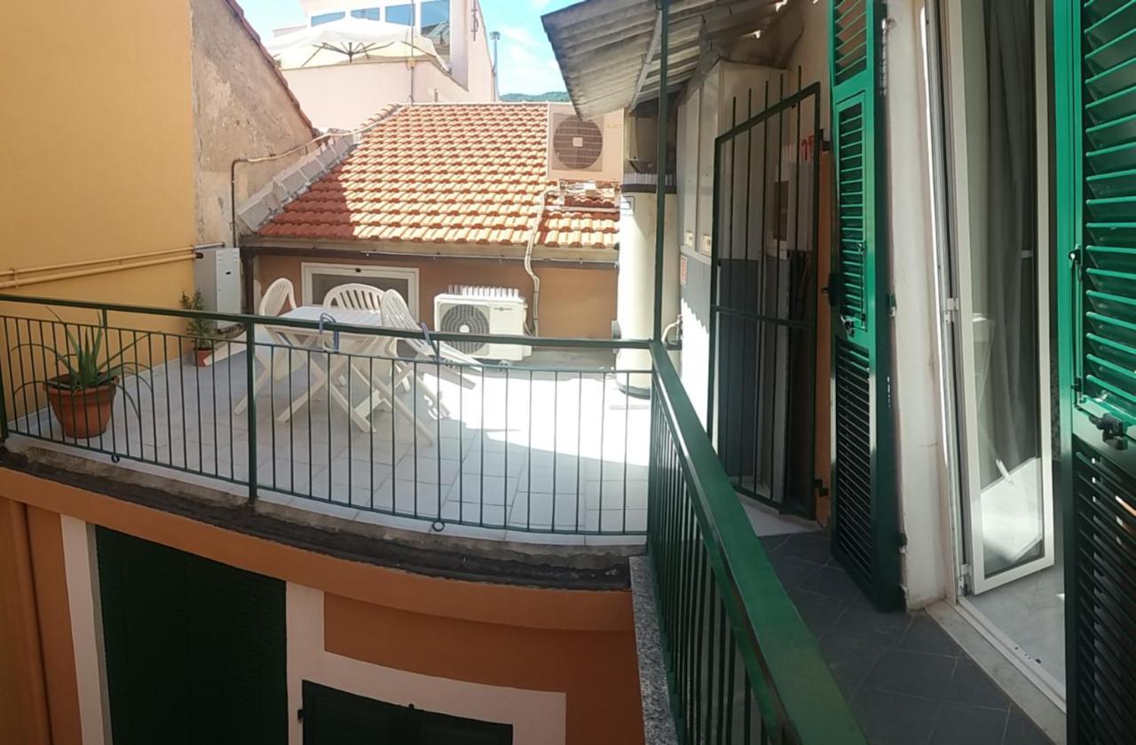 Hotel Malibu Spotorno Bagian luar foto